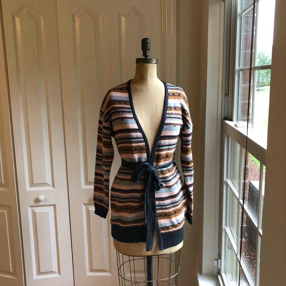 Forever 21 wrap sweater